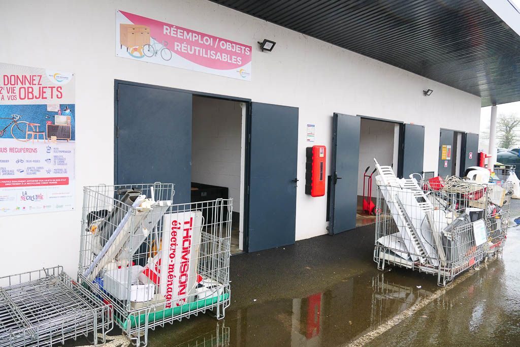 local remploi déchèterie achards