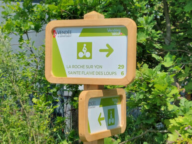Signalétique Vendée Vélo Ste Flaive des Loups mai 2022