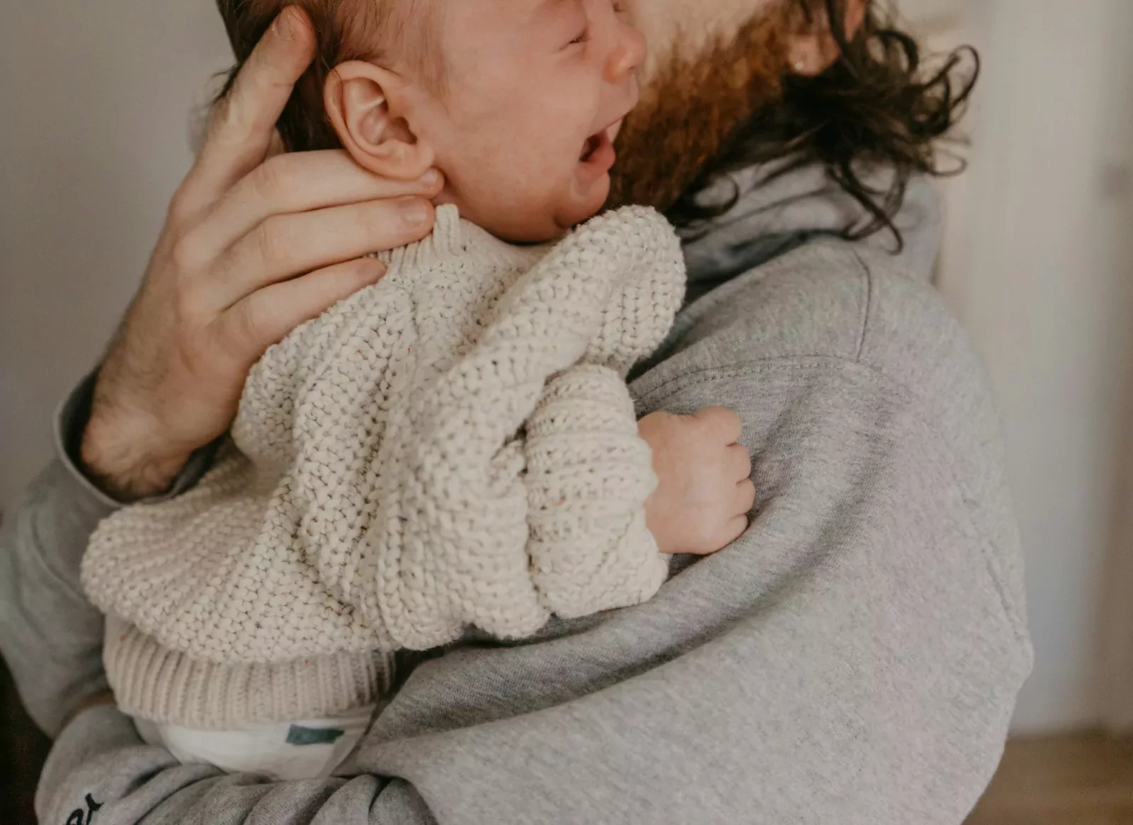 bébé qui pleure